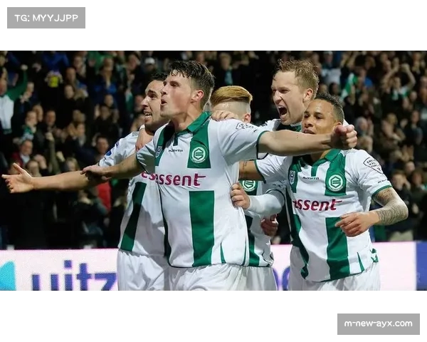 SBV精英爆冷击败阿贾克斯后 保级六分战对阵布雷达心态成关键